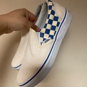 Corduroy / blue and off white vans